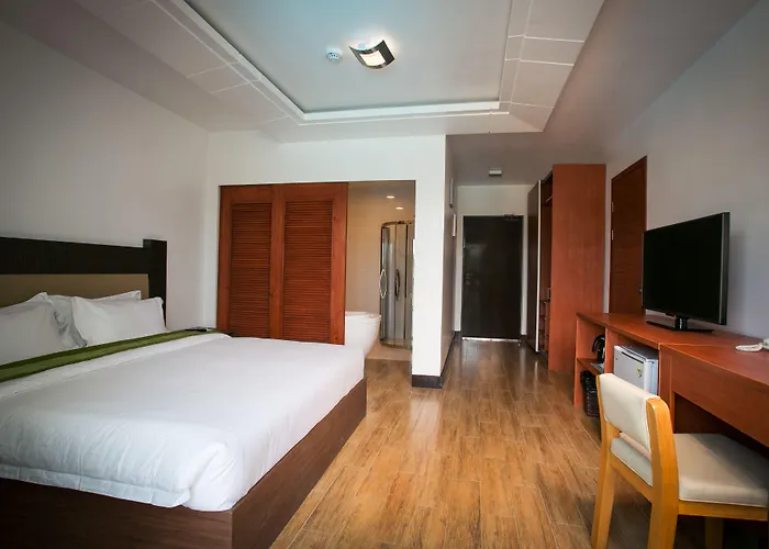Gabi & Cordova (Mactan)